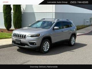 2019 Jeep Cherokee Latitude 4WD photo