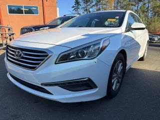 2015 Hyundai Sonata 2.4L SE FWD photo