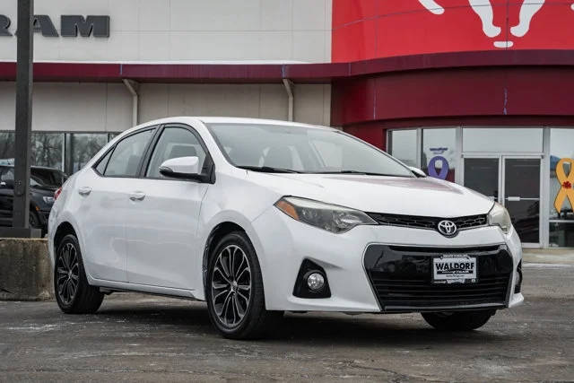 2015 Toyota Corolla S Plus FWD photo