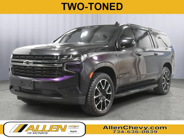 2022 Chevrolet Suburban RST 4WD photo