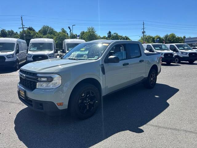 2022 Ford Maverick LARIAT AWD photo