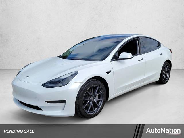 2023 Tesla Model 3 RWD photo