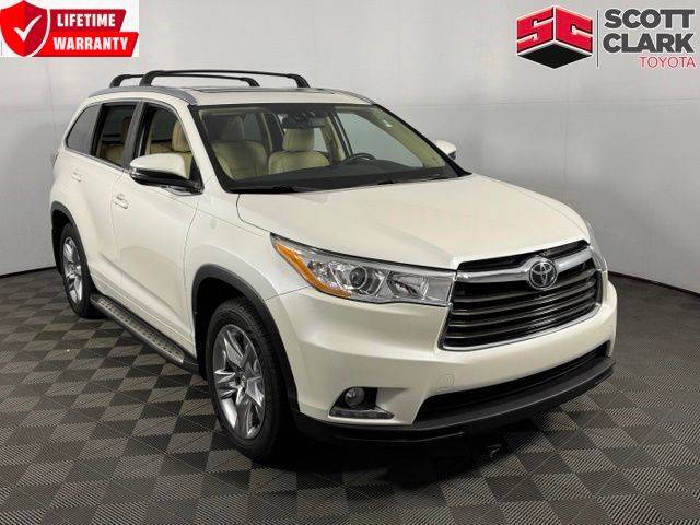 2015 Toyota Highlander  AWD photo
