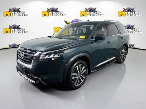 2022 Nissan Pathfinder Platinum 4WD photo