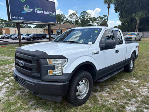 2017 Ford F-150 XL 4WD photo