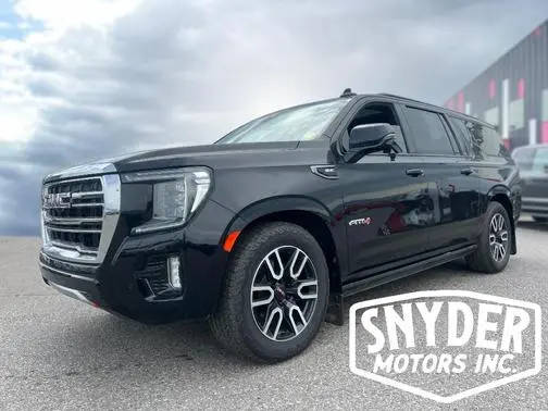 2023 GMC Yukon XL AT4 4WD photo