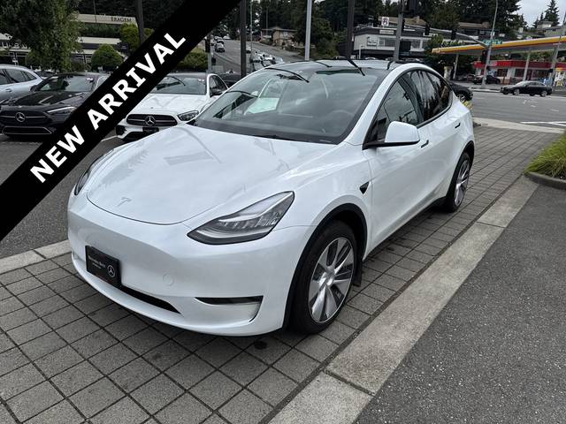 2023 Tesla Model Y Long Range AWD photo