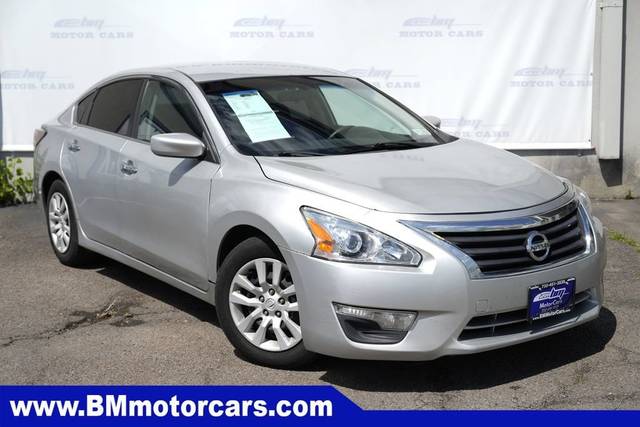 2015 Nissan Altima 2.5 FWD photo