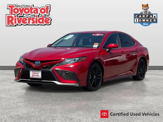 2022 Toyota Camry Hybrid XSE FWD photo