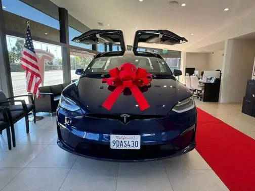 2022 Tesla Model X  AWD photo