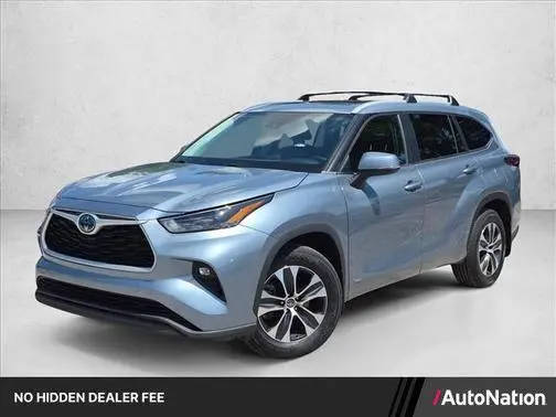 2023 Toyota Highlander Hybrid XLE AWD photo