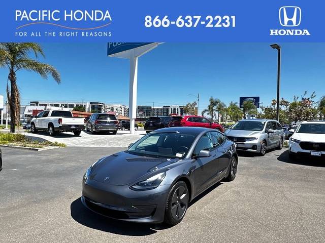 2023 Tesla Model 3 RWD photo