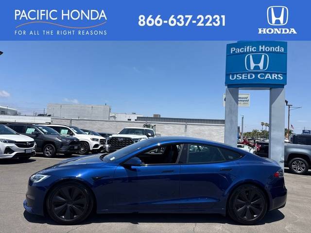 2022 Tesla Model S  AWD photo