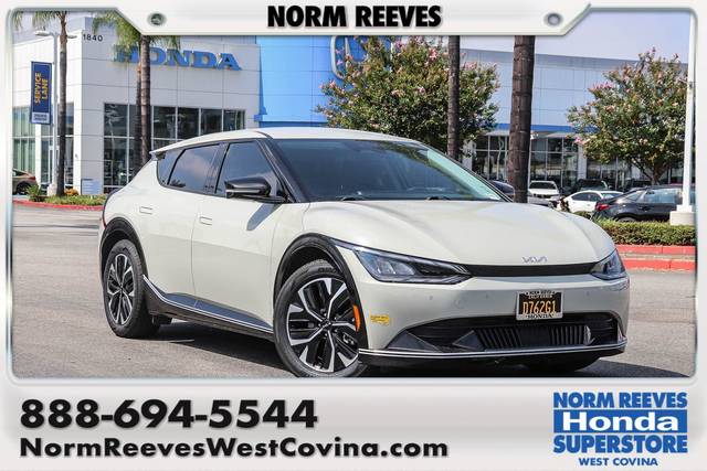 2022 Kia EV6 Wind RWD photo