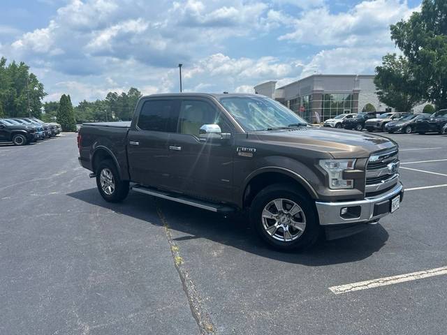 2017 Ford F-150 LARIAT 4WD photo