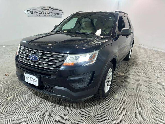 2017 Ford Explorer Base 4WD photo