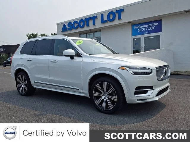 2023 Volvo XC90 Ultimate AWD photo