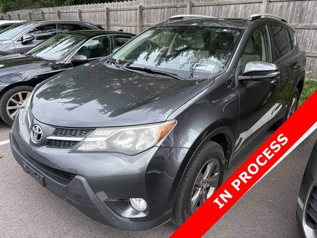 2015 Toyota RAV4 XLE AWD photo