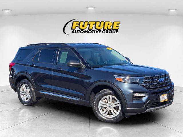 2022 Ford Explorer XLT 4WD photo