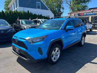 2020 Toyota RAV4 Hybrid LE AWD photo