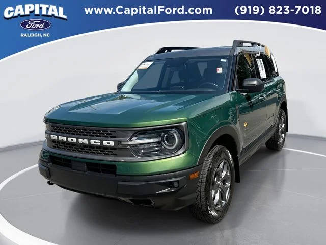 2023 Ford Bronco Sport Badlands 4WD photo