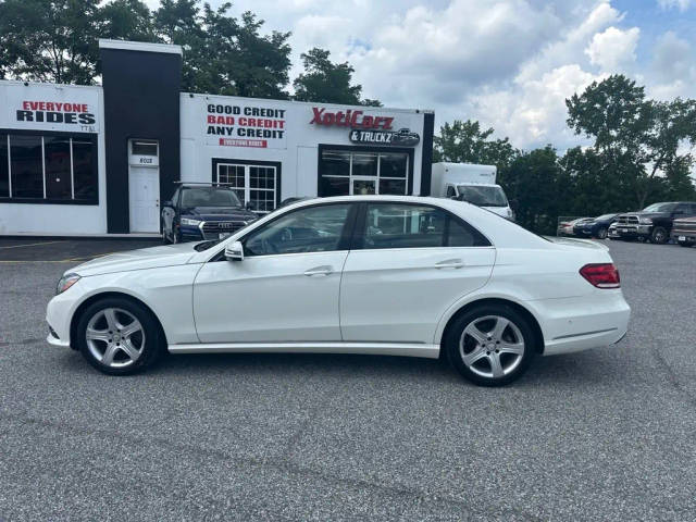 2016 Mercedes-Benz E-Class E 350 Sport RWD photo