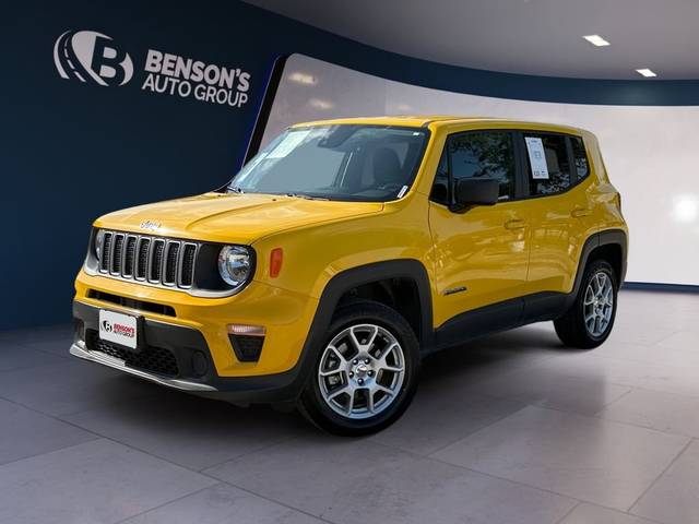 2023 Jeep Renegade Latitude 4WD photo