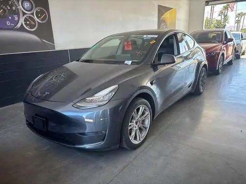 2021 Tesla Model Y Long Range AWD photo