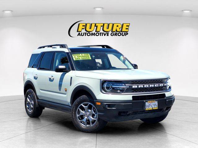 2023 Ford Bronco Sport Badlands 4WD photo