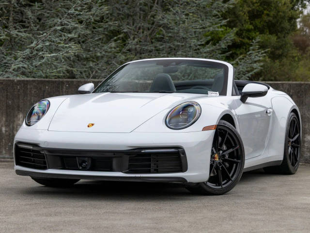 2020 Porsche 911 Carrera RWD photo