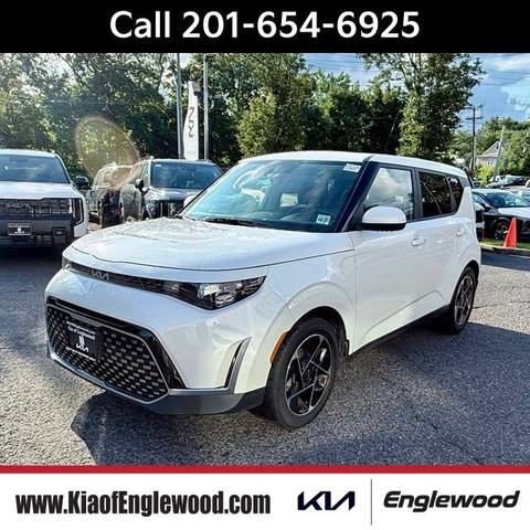 2023 Kia Soul EX FWD photo