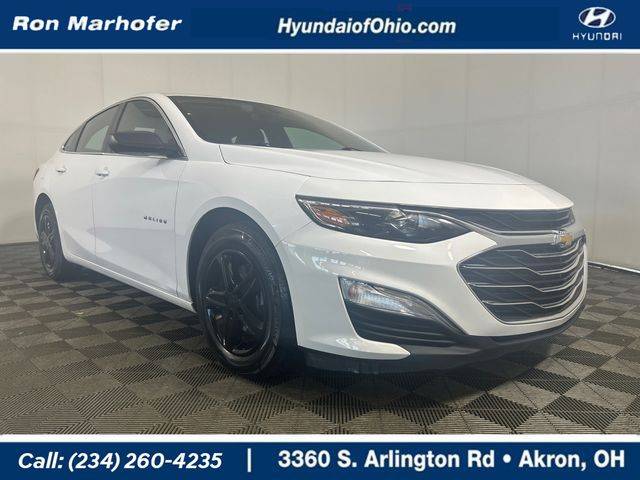2022 Chevrolet Malibu LS FWD photo