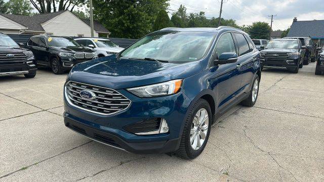 2020 Ford Edge Titanium AWD photo