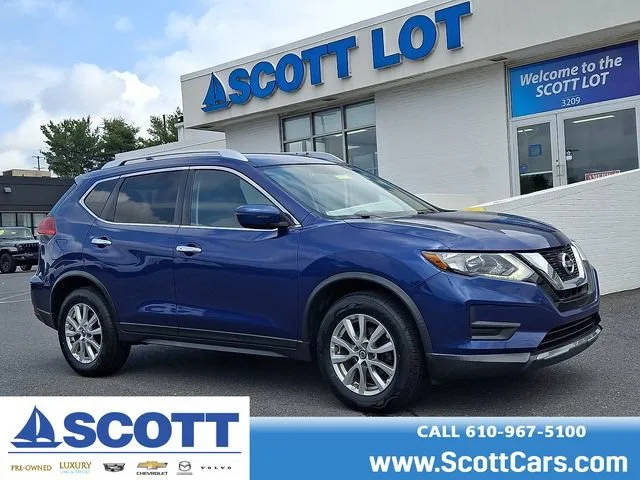 2017 Nissan Rogue SV AWD photo