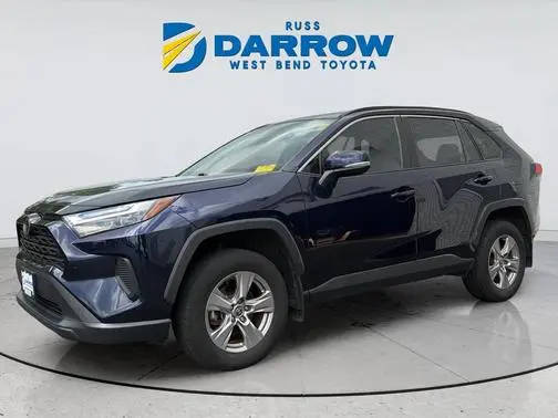 2022 Toyota RAV4 XLE AWD photo