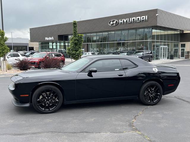 2022 Dodge Challenger GT AWD photo