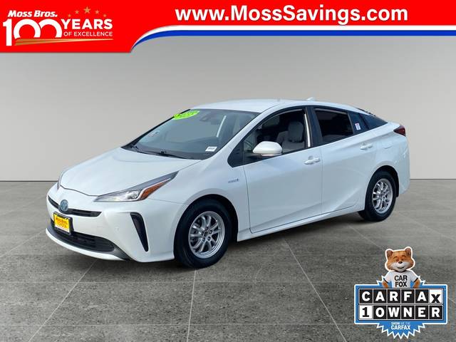 2022 Toyota Prius LE FWD photo