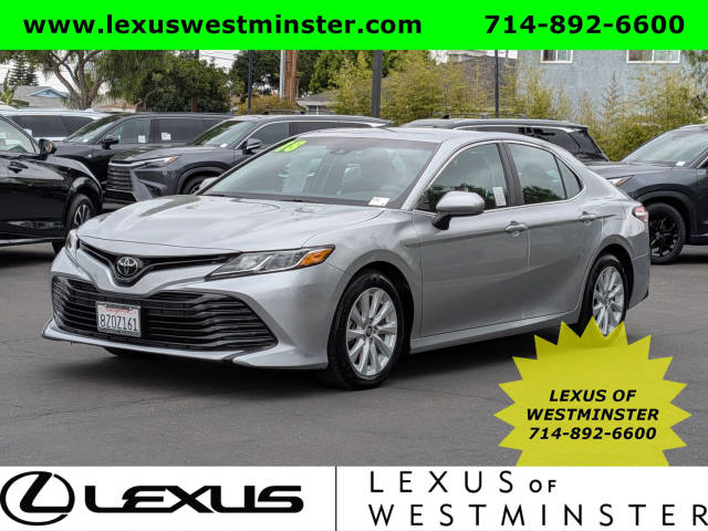 2018 Toyota Camry LE FWD photo