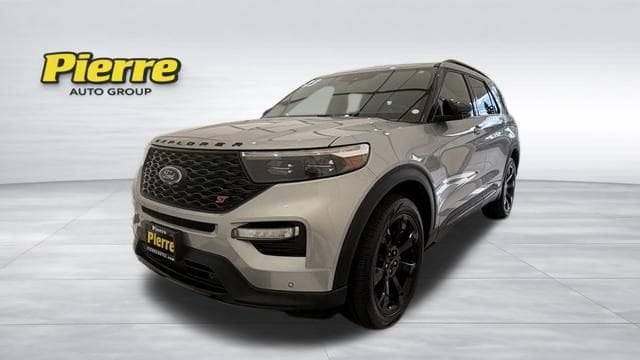 2023 Ford Explorer ST 4WD photo