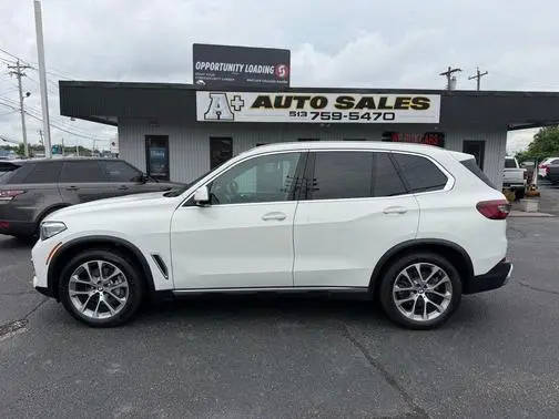 2023 BMW X5 xDrive40i AWD photo