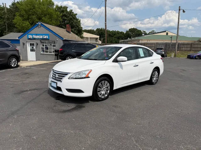 2015 Nissan Sentra FWD photo