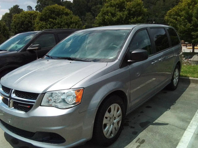 2018 Dodge Grand Caravan SE FWD photo