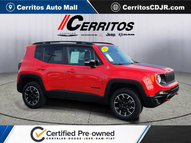2023 Jeep Renegade Trailhawk 4WD photo