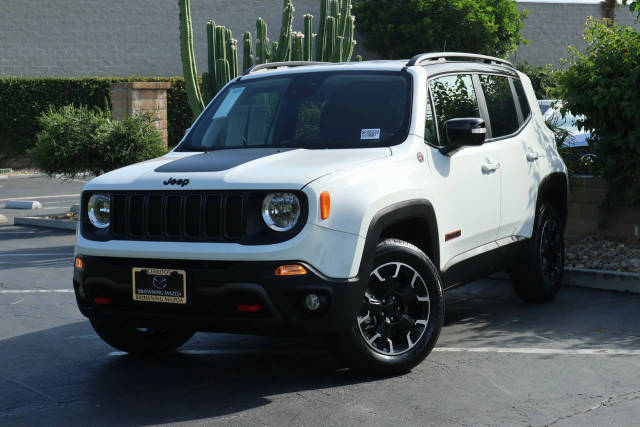 2023 Jeep Renegade Trailhawk 4WD photo