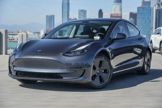 2022 Tesla Model 3 Long Range AWD photo