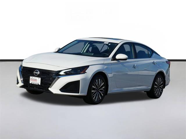 2023 Nissan Altima 2.5 SV AWD photo