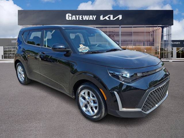 2023 Kia Soul S FWD photo