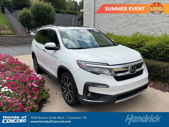 2022 Honda Pilot Touring 7-Passenger FWD photo