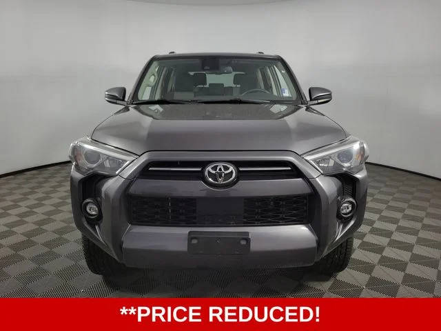 2022 Toyota 4Runner SR5 4WD photo