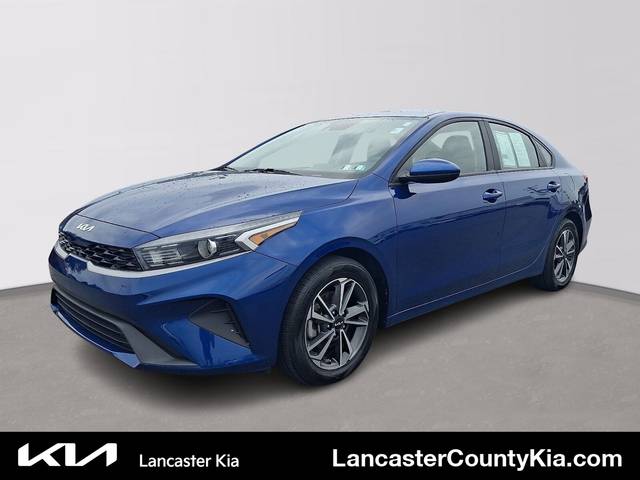 2023 Kia Forte LXS FWD photo